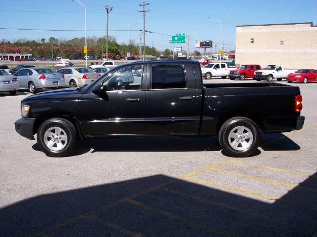 2008 Dodge Dakota S