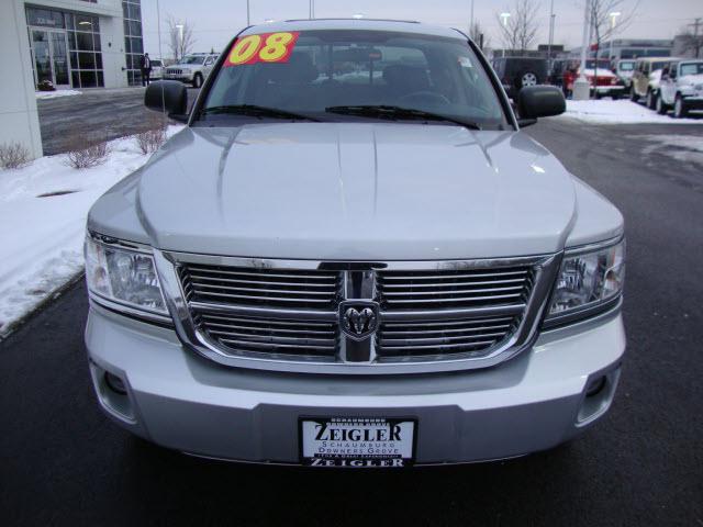 2008 Dodge Dakota Bravada