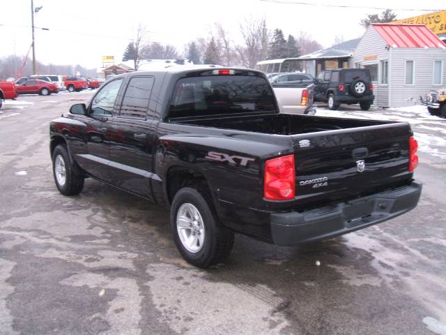 2008 Dodge Dakota S