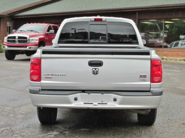 2008 Dodge Dakota Level 2 Stunning CAR