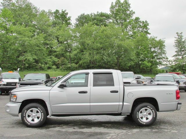 2008 Dodge Dakota Level 2 Stunning CAR