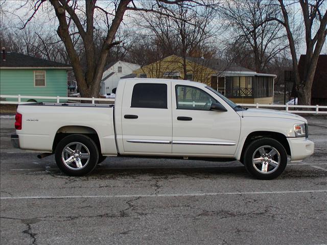 2008 Dodge Dakota SL2