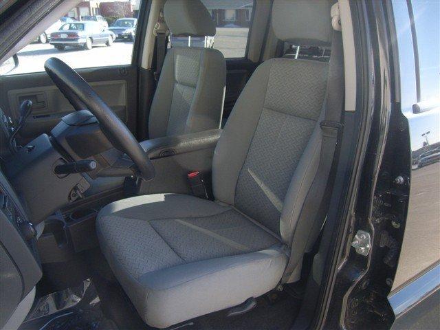 2008 Dodge Dakota 2WD Crew Cab 143.5