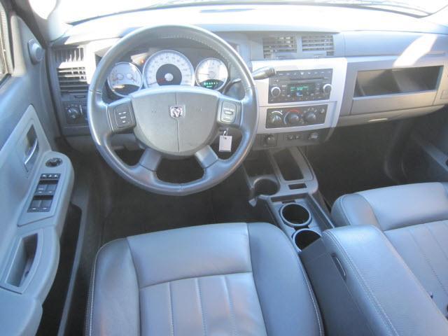 2008 Dodge Dakota SL2