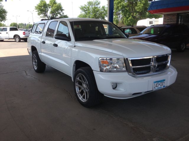 2010 Dodge Dakota Eddie Bauer 4X4 (marshalltown)