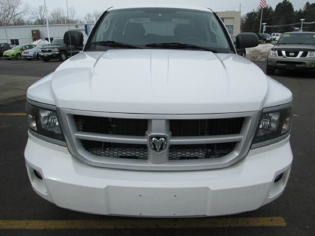 2011 Dodge Dakota SLE Sierra 2WD