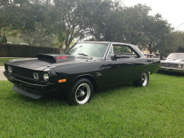 1972 Dodge Dart CXL Van