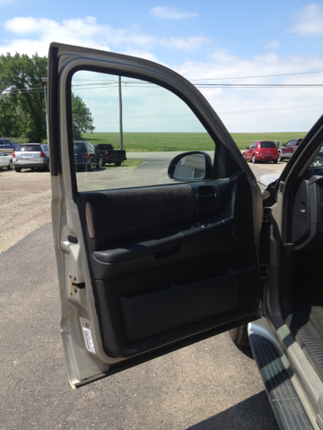 2001 Dodge Durango Ram 3500 Diesel 2-WD