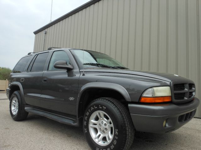 2002 Dodge Durango Wolfsburg Edition Sedan