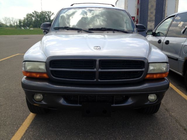 2002 Dodge Durango Wolfsburg Edition Sedan