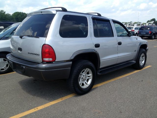 2002 Dodge Durango Wolfsburg Edition Sedan