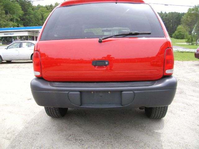 2003 Dodge Durango Wolfsburg Edition Sedan