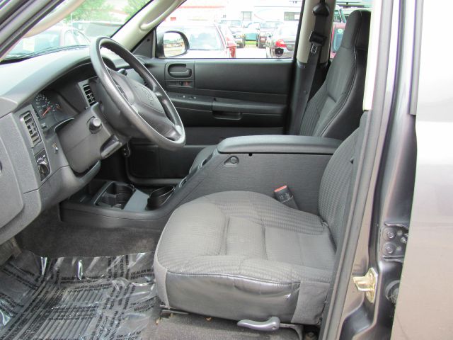 2003 Dodge Durango Wolfsburg Edition Sedan