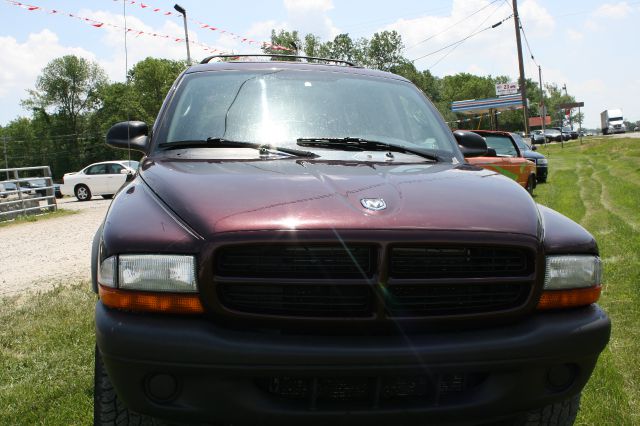 2003 Dodge Durango Wolfsburg Edition Sedan