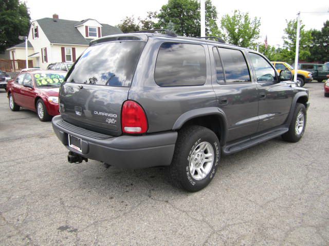 2003 Dodge Durango Wolfsburg Edition Sedan