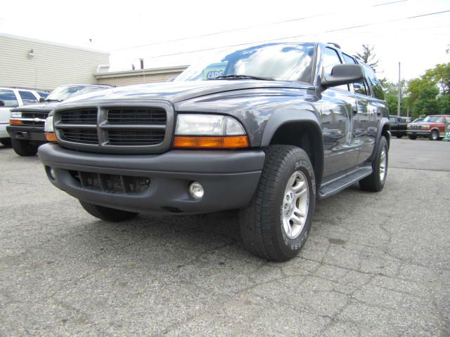 2003 Dodge Durango Wolfsburg Edition Sedan