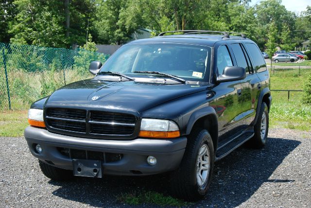 2003 Dodge Durango Wolfsburg Edition Sedan