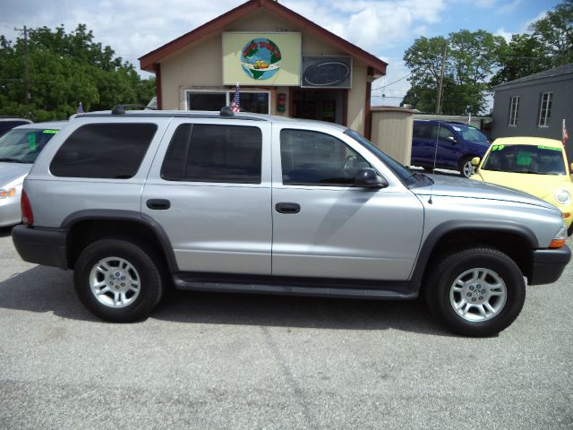 2003 Dodge Durango Wolfsburg Edition Sedan