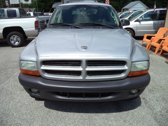 2003 Dodge Durango Wolfsburg Edition Sedan