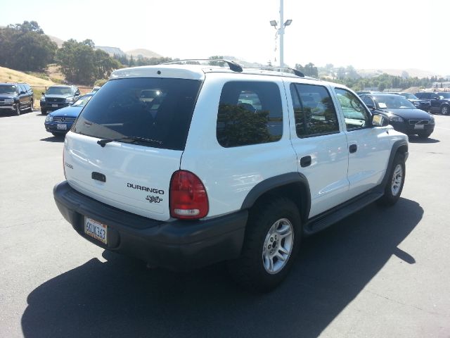 2003 Dodge Durango 4dr Sdn S Auto