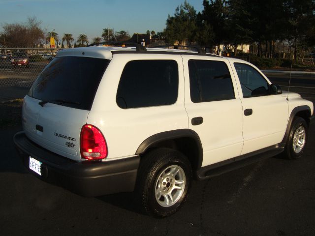 2003 Dodge Durango 4dr Sdn S Auto