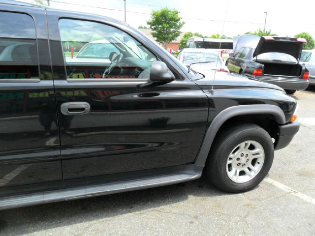 2003 Dodge Durango Extended Cab V8 LT W/1lt