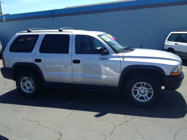 2003 Dodge Durango Wolfsburg Edition Sedan