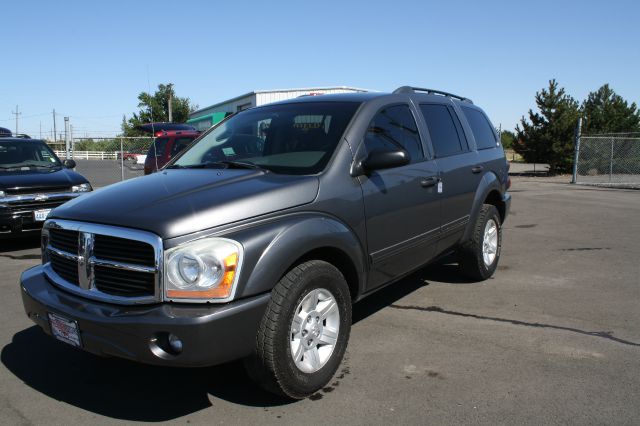 2004 Dodge Durango Wagon SE