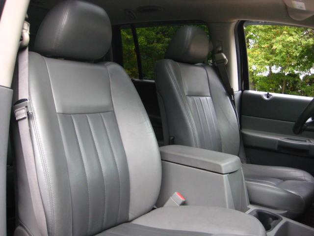 2004 Dodge Durango Super