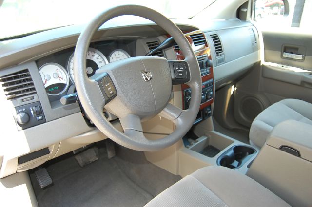 2004 Dodge Durango Wagon SE