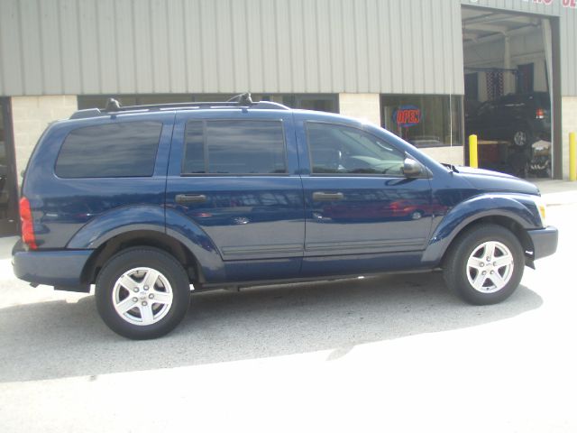 2004 Dodge Durango Wagon SE