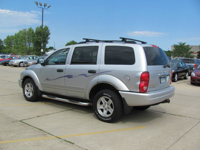 2004 Dodge Durango Wagon SE