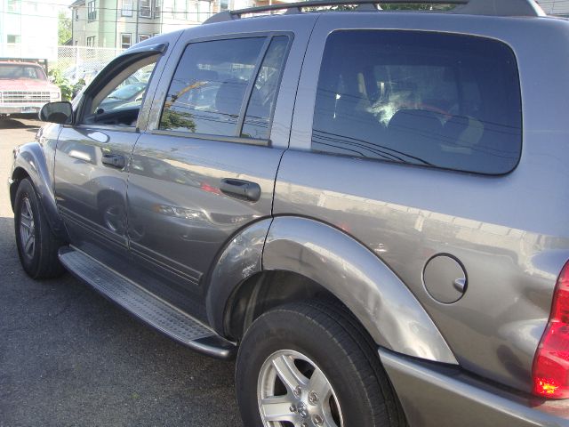 2004 Dodge Durango Wagon SE