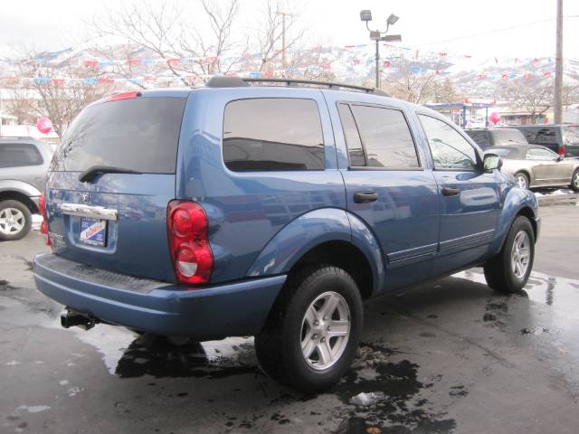 2004 Dodge Durango SLT