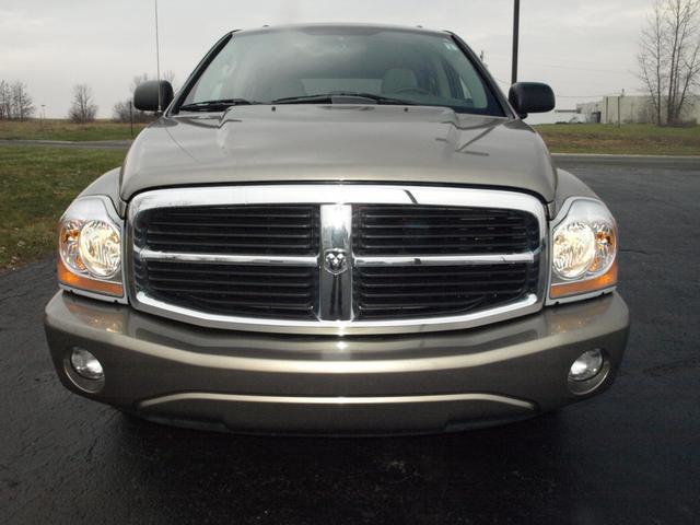 2004 Dodge Durango SLT 25