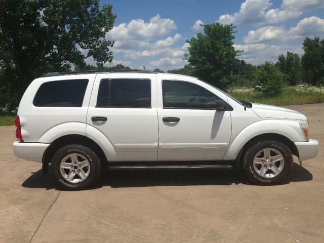 2004 Dodge Durango Wagon SE