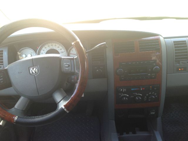 2004 Dodge Durango Wagon SE