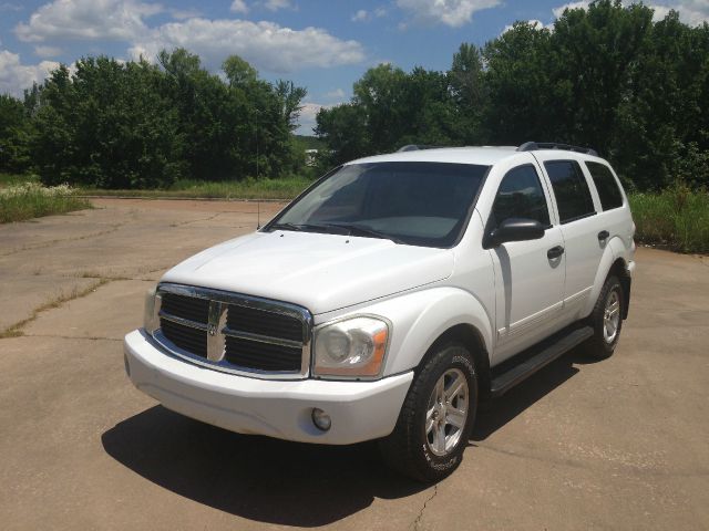 2004 Dodge Durango Wagon SE