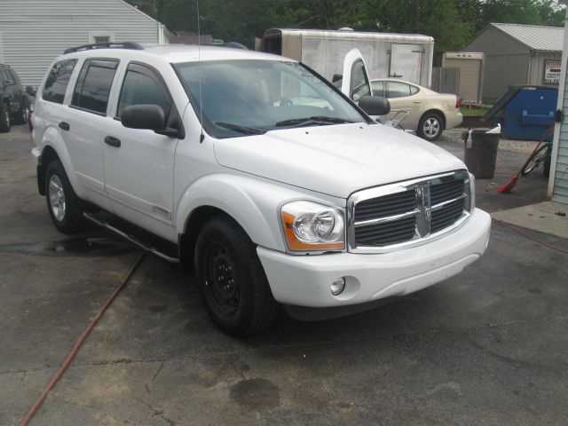 2004 Dodge Durango Wagon SE