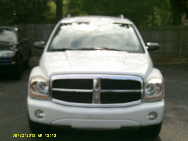 2004 Dodge Durango Wagon SE