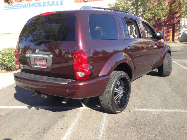 2004 Dodge Durango Super