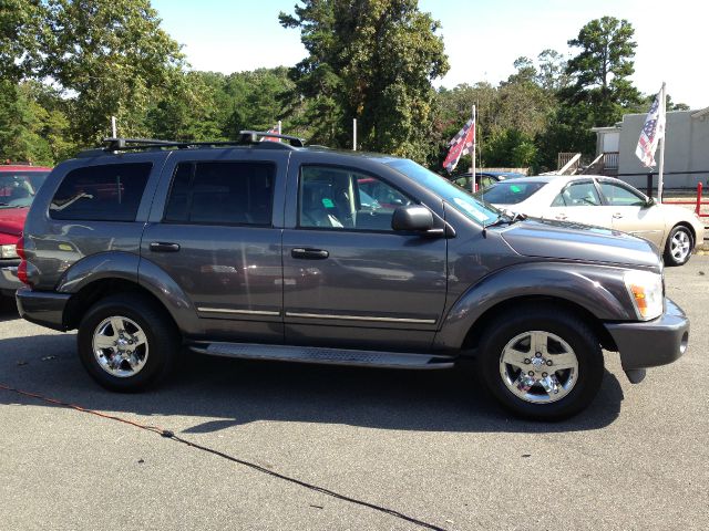 2004 Dodge Durango Super