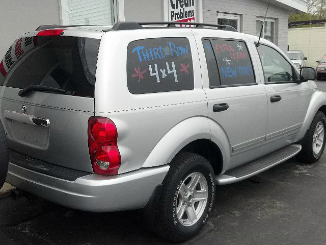 2004 Dodge Durango Super