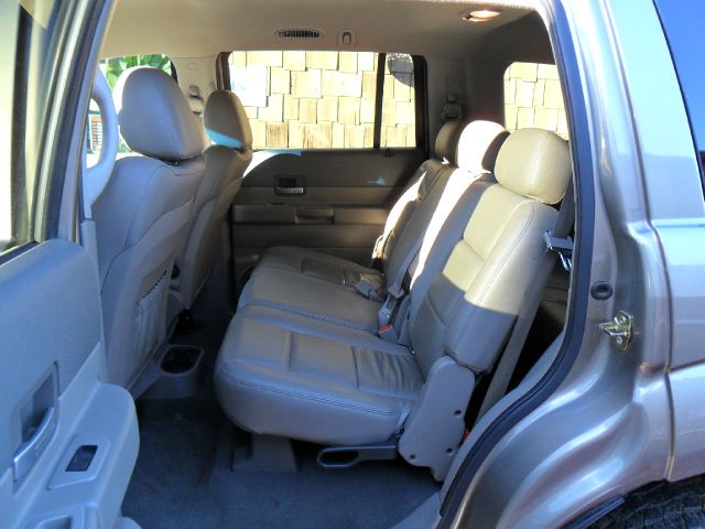 2004 Dodge Durango Wagon SE