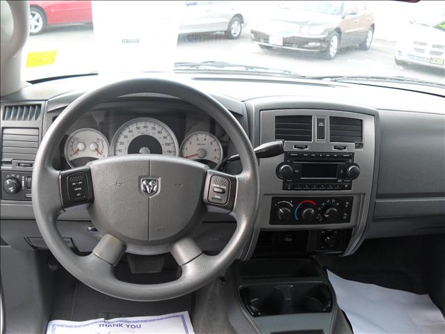 2004 Dodge Durango SLT 25