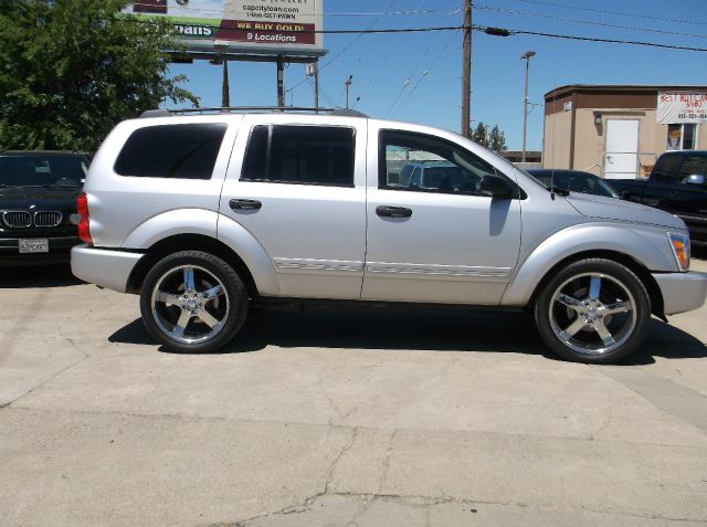 2004 Dodge Durango Wagon SE