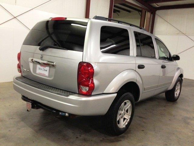 2004 Dodge Durango Unknown