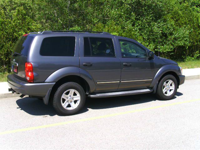 2004 Dodge Durango Super