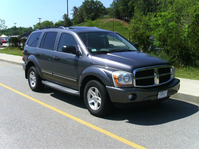 2004 Dodge Durango Super