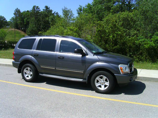 2004 Dodge Durango Super